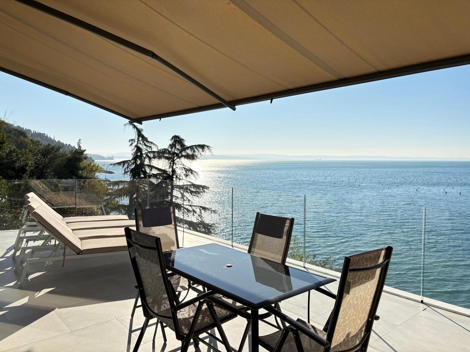 Seaside Resort Trieste Exterior photo